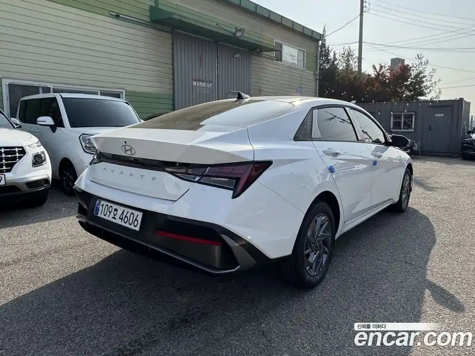 Hyundai Avante 2025 1.6 Автомат в Москве № 46329, фото 4