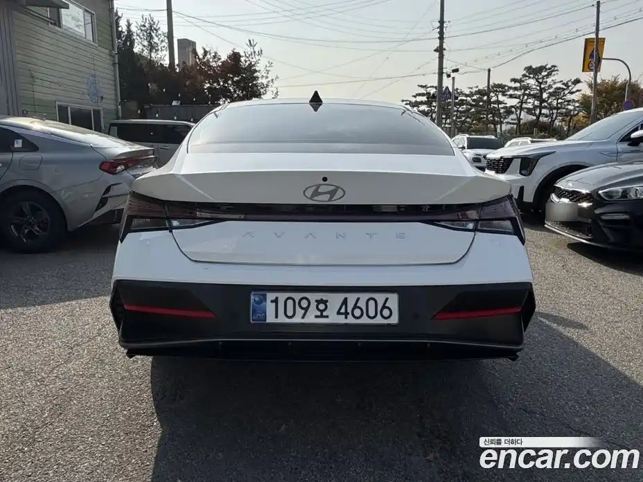 Hyundai Avante 2025 1.6 Автомат в Москве № 46329, фото 5