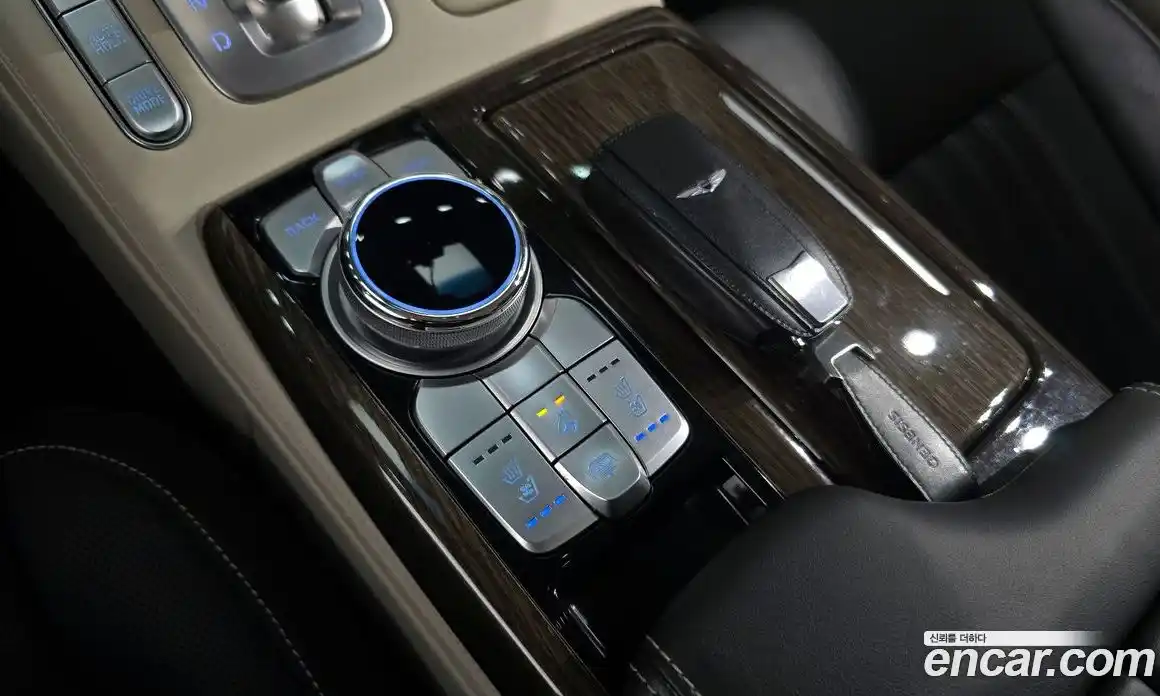 Genesis G90 2020 3.8 Автомат в Москве № 56871, фото 17