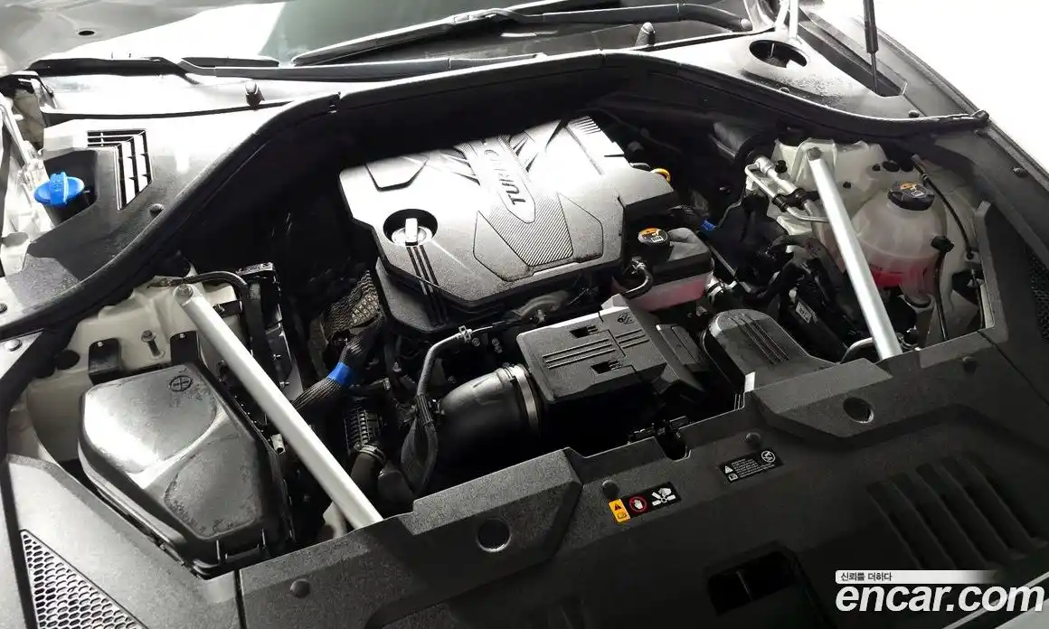 Genesis GV70 2021 2.5 Автомат в Москве № 57966, фото 6