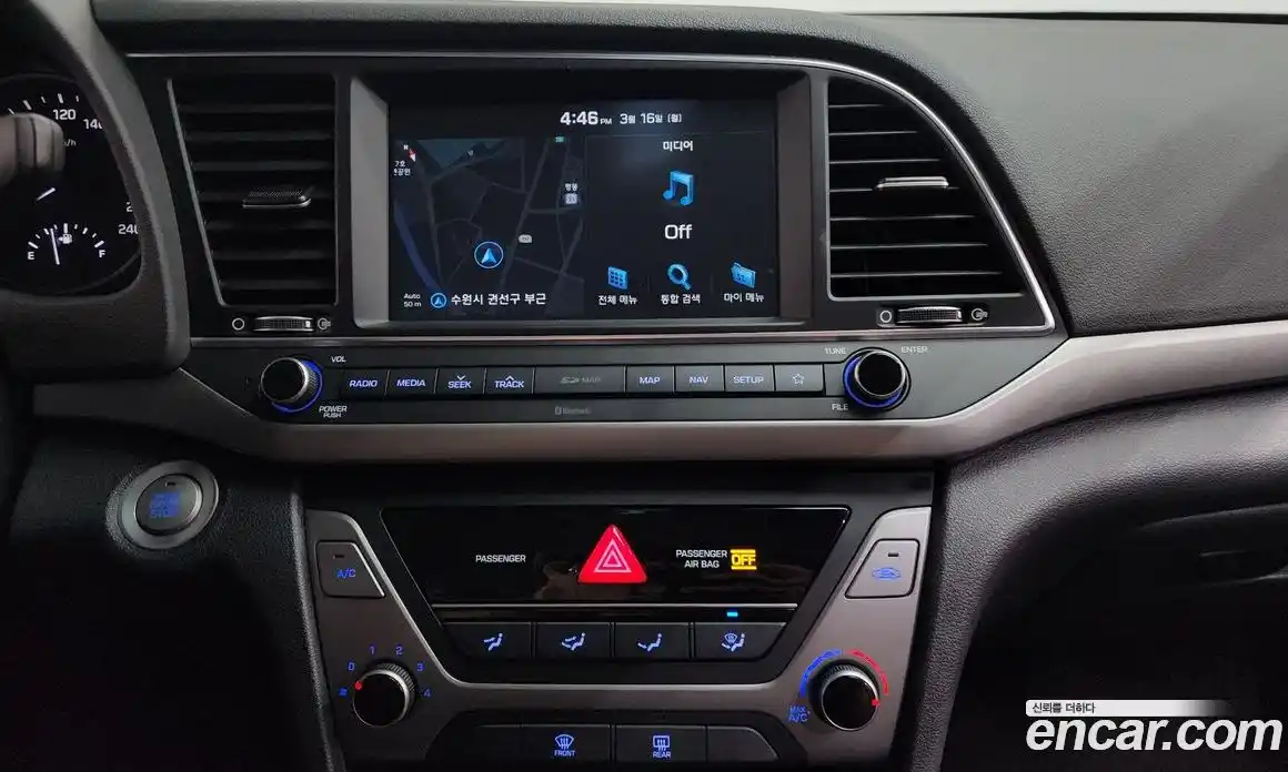 Hyundai Avante 2018 1.6 Автомат в Москве № 714265, фото 15