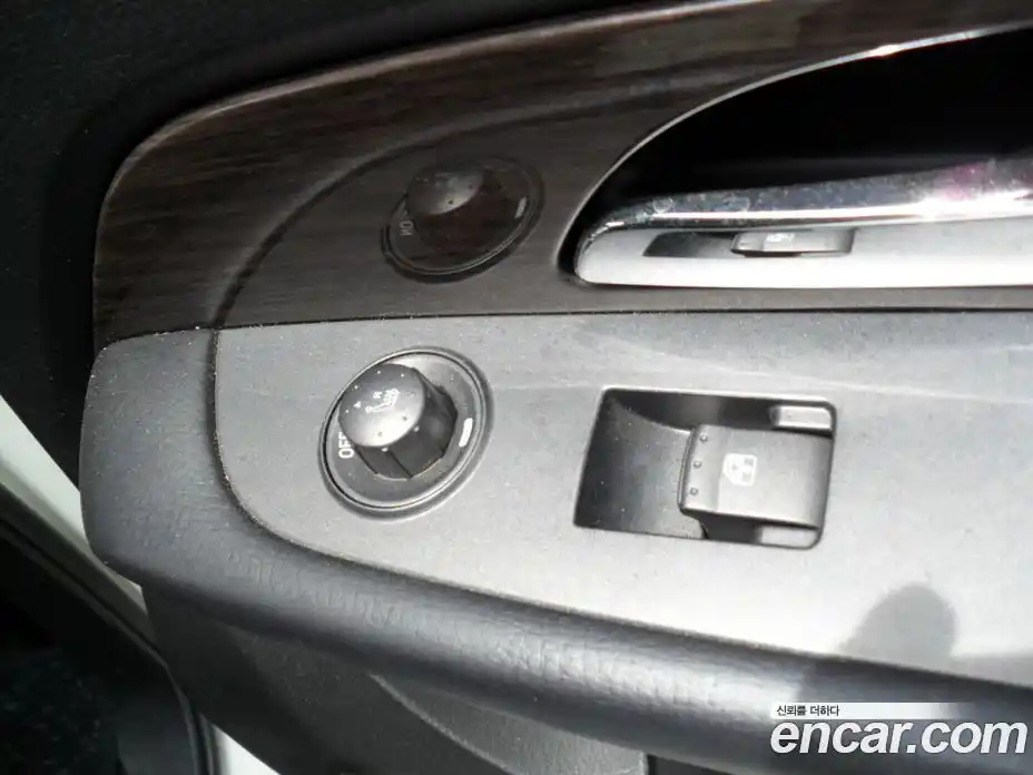 SsangYong Rexton 2011 2.0 Автомат в Москве № 714369, фото 12