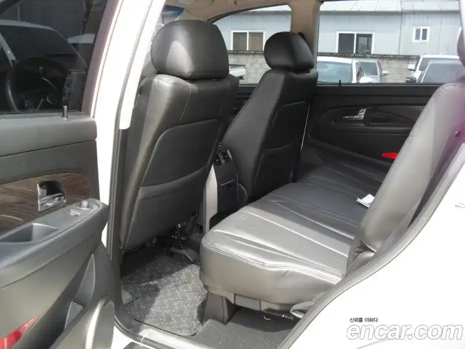 SsangYong Rexton 2011 2.0 Автомат в Москве № 714369, фото 9