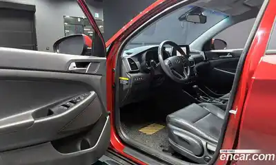 Hyundai Tucson 2019 1.6 Автомат в Москве № 714405, миниатюра 11