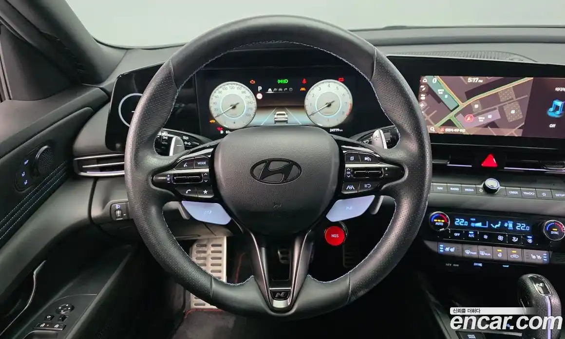 Hyundai Avante 2024 2.0 Автомат в Москве № 714416, фото 13