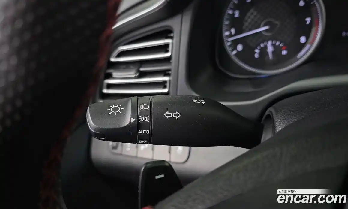 Hyundai Avante 2020 1.6 Автомат в Москве № 714625, фото 16