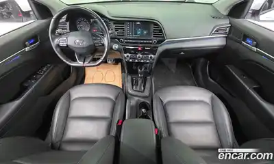Hyundai Avante 2020 1.6 Автомат в Москве № 714625, миниатюра 7