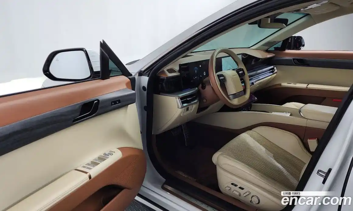 Hyundai Grandeur 2023 2.5 Автомат в Москве № 714712, фото 9