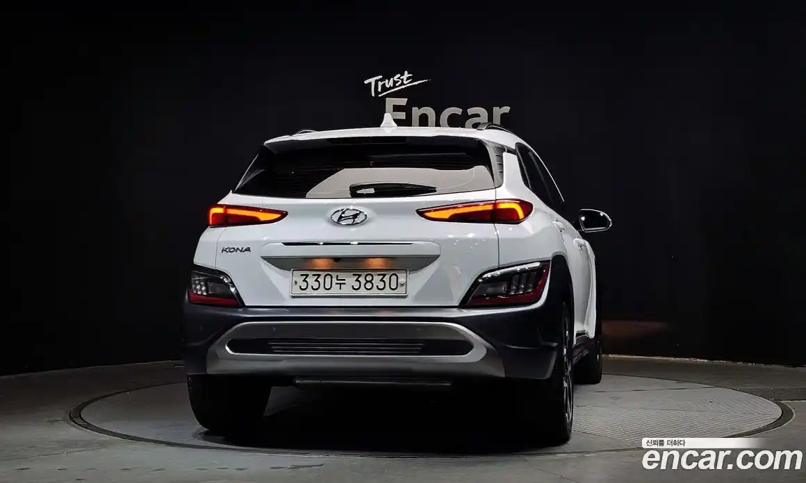 Hyundai Kona 2022 2.0 Автомат в Москве № 714914, фото 4