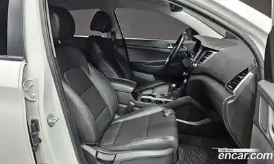 Hyundai Tucson 2016 2.0 Автомат в Москве № 715062, миниатюра 10