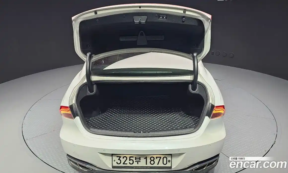 Hyundai Grandeur 2020 2.5 Автомат в Москве № 715154, фото 20