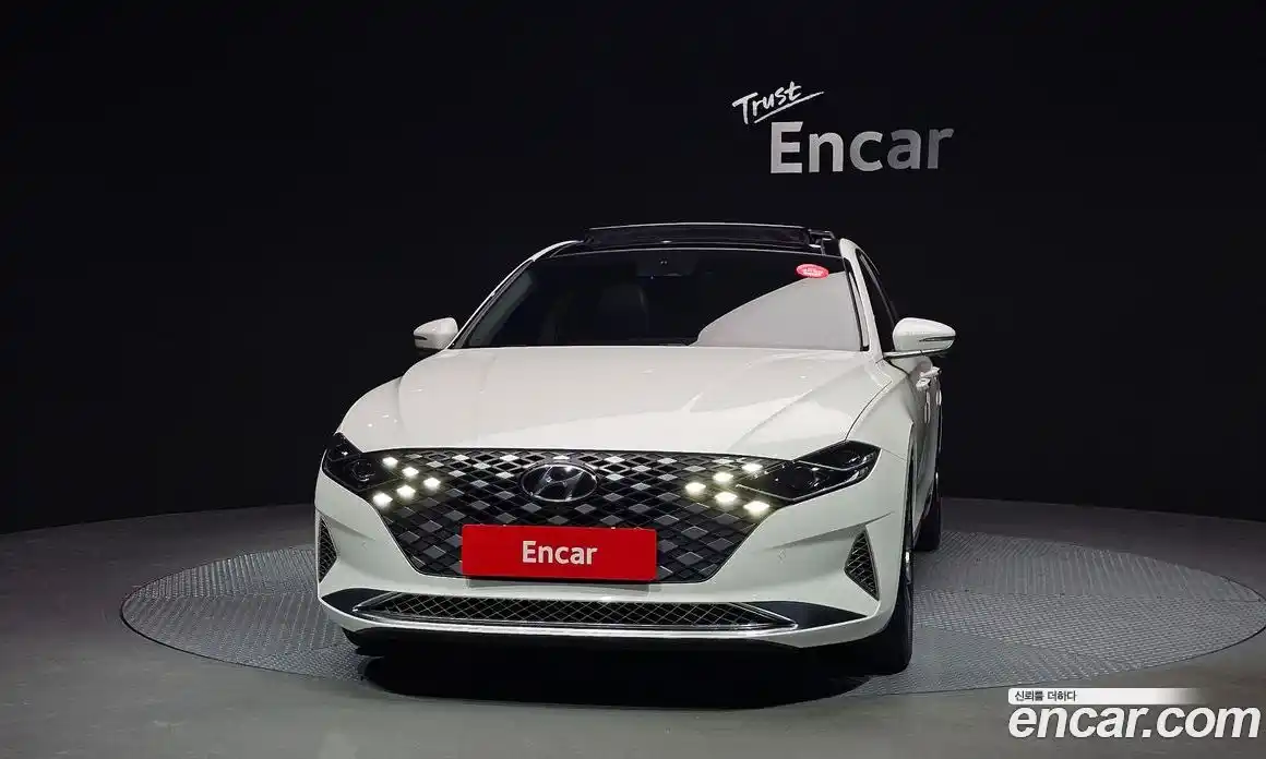 Hyundai Grandeur 2020 2.5 Автомат в Москве № 715154, фото 3