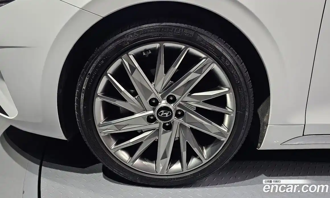 Hyundai Grandeur 2020 2.5 Автомат в Москве № 715154, фото 5