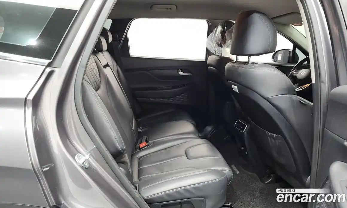 Hyundai Santa Fe 2021 2.5 Автомат в Москве № 715162, фото 12