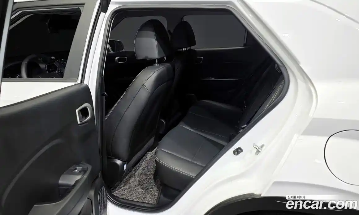 Hyundai Venue 2021 1.6 Автомат в Москве № 715195, фото 12