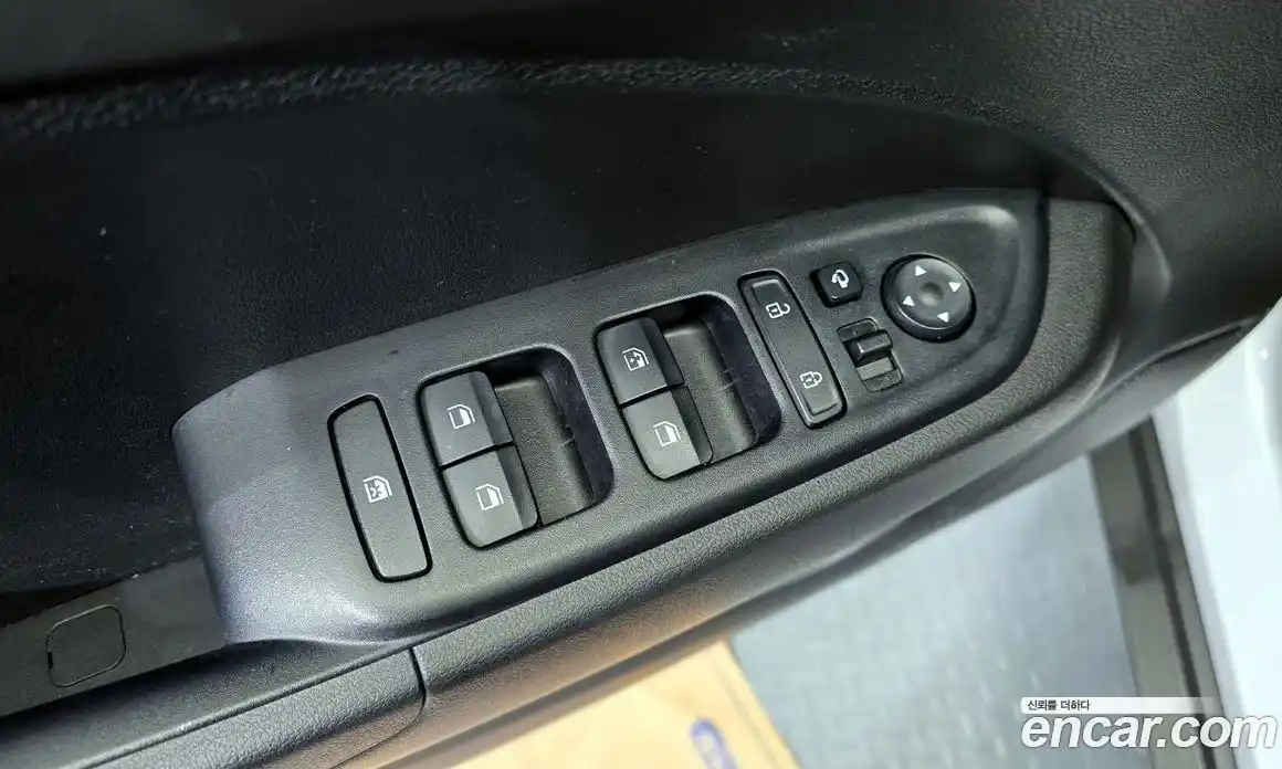 Hyundai Venue 2021 1.6 Автомат в Москве № 715195, фото 14