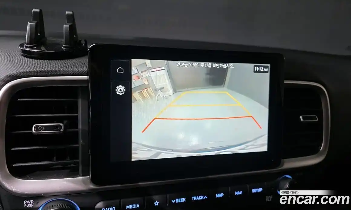 Hyundai Venue 2021 1.6 Автомат в Москве № 715195, фото 18