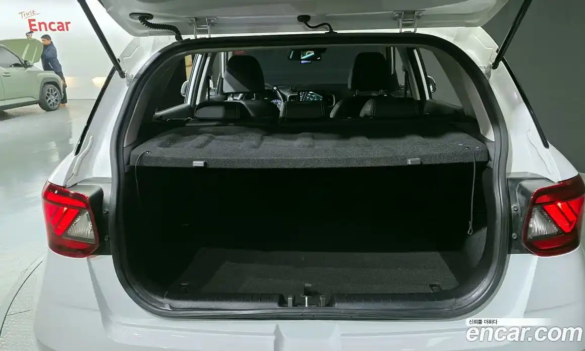 Hyundai Venue 2021 1.6 Автомат в Москве № 715195, фото 20