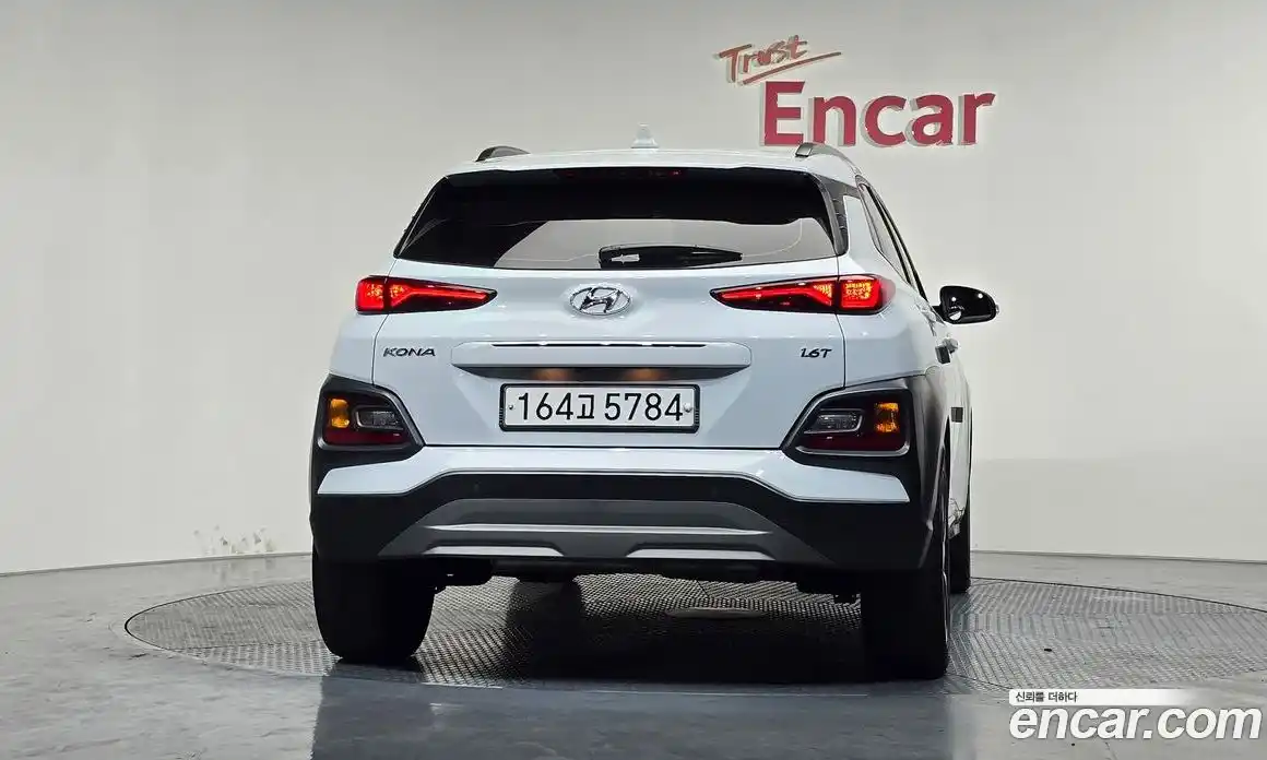 Hyundai Kona 2019 1.6 Автомат в Москве № 715322, фото 3