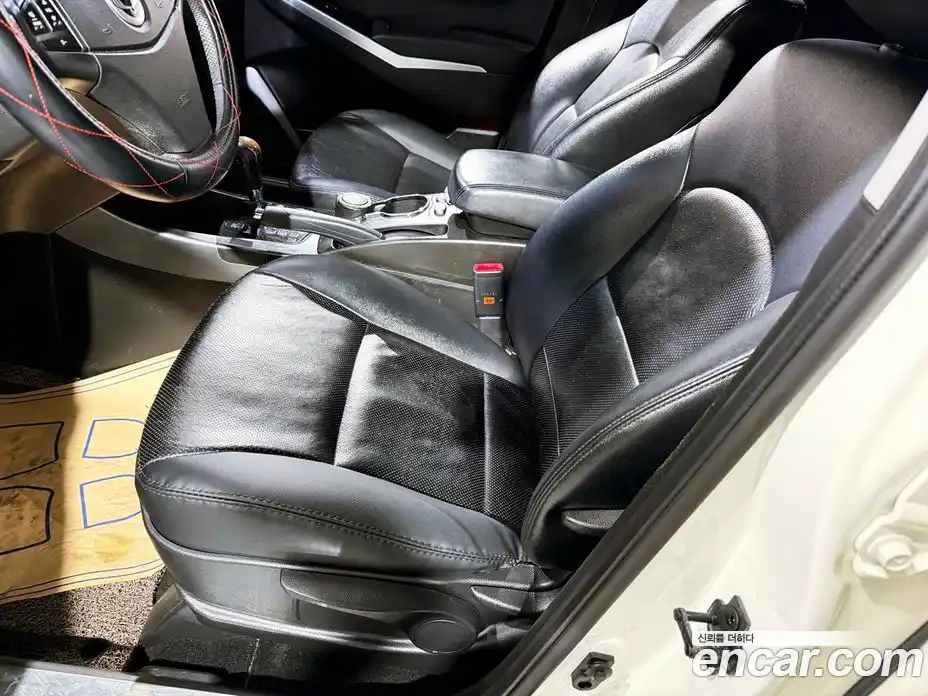 SsangYong Korando 2015 2.0 Автомат в Москве № 715655, фото 18