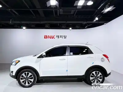 SsangYong Korando 2015 2.0 Автомат в Москве № 715655, миниатюра 3