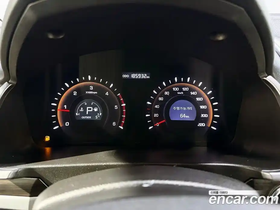 SsangYong Korando 2015 2.0 Автомат в Москве № 715655, фото 5