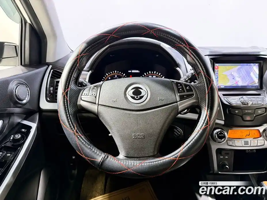 SsangYong Korando 2015 2.0 Автомат в Москве № 715655, фото 6
