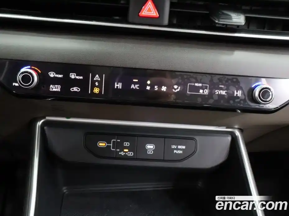 Kia Canival 2025 2.2 Автомат в Москве № 715761, фото 16