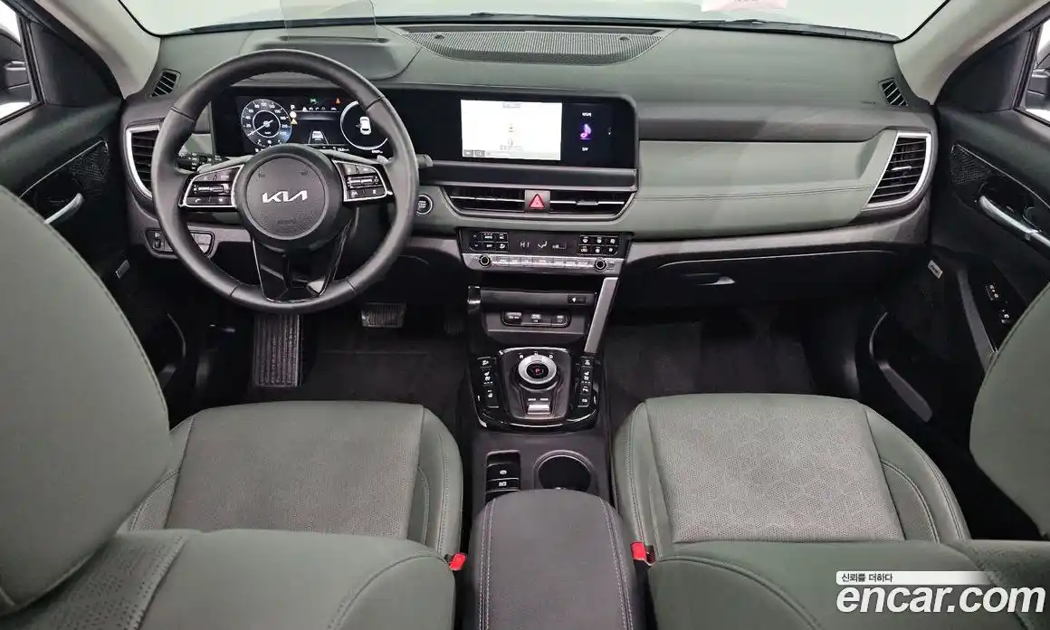 Kia Seltos 2025 2.0 Автомат в Москве № 715786, фото 7