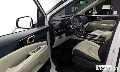 Kia Canival 2024 1.6 Автомат в Москве № 715857, миниатюра 10