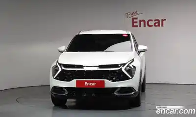 Kia Sportage 2023 1.6 Автомат в Москве № 715932, миниатюра 3
