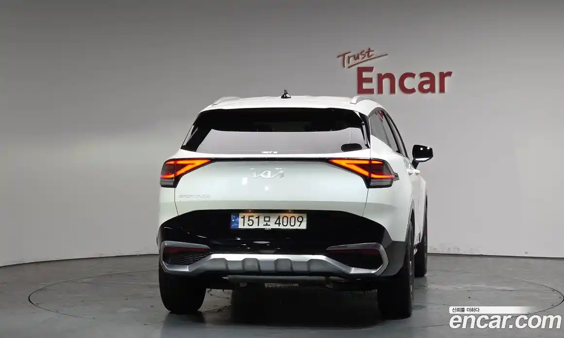 Kia Sportage 2023 1.6 Автомат в Москве № 715932, фото 4