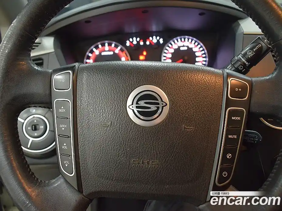 SsangYong Korando 2014 2.0 Автомат в Москве № 715938, фото 13