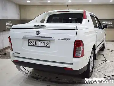 SsangYong Korando 2014 2.0 Автомат в Москве № 715938, миниатюра 3