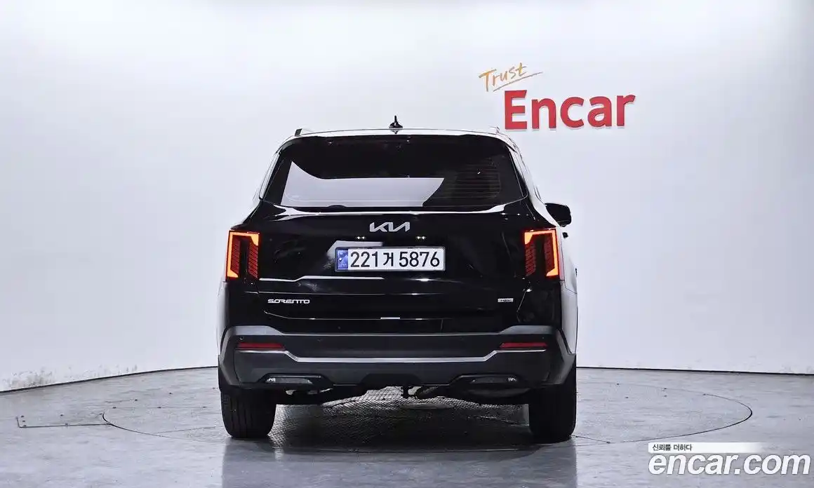 Kia Sorento 2024 1.6 Автомат в Москве № 716118, фото 3