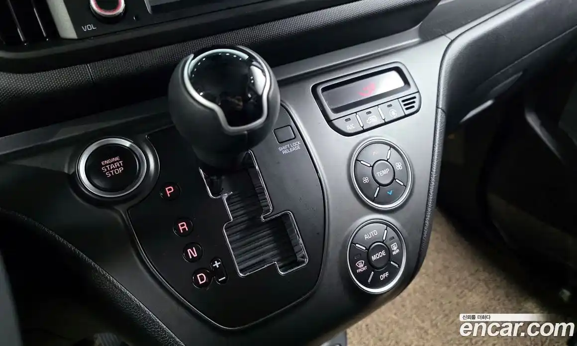 Kia Ray 2025 1.0 Автомат в Москве № 716146, фото 9