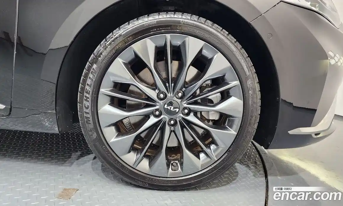 Kia K8 2024 3.5 Автомат в Москве № 716151, фото 5