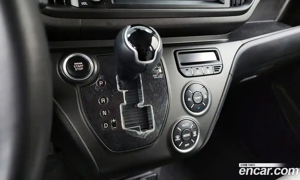 Kia Ray 2023 1.0 Автомат в Москве № 716195, фото 9