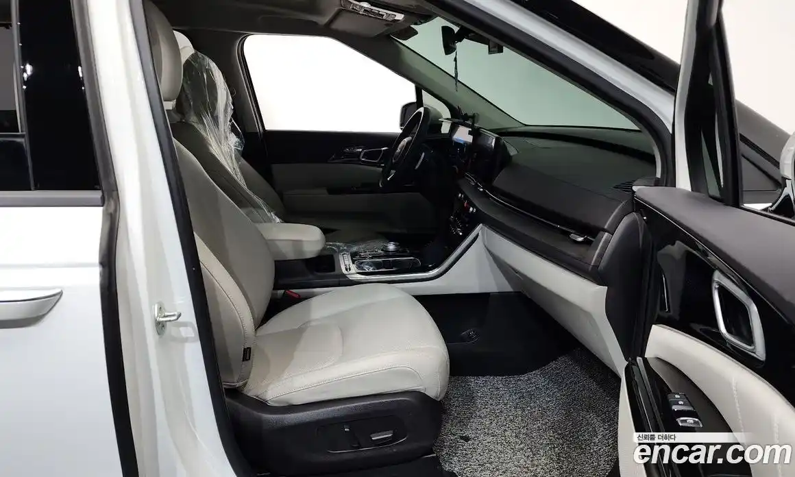 Kia Canival 2022 3.5 Автомат в Москве № 716231, фото 10