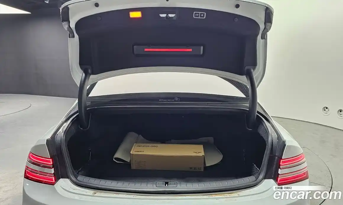 Genesis G80 2024 2.5 Автомат в Москве № 716732, фото 19