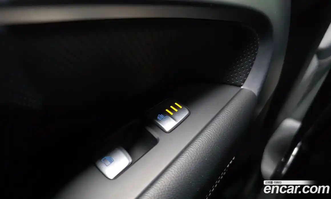 Genesis G70 2019 2.0 Автомат в Москве № 716854, фото 18