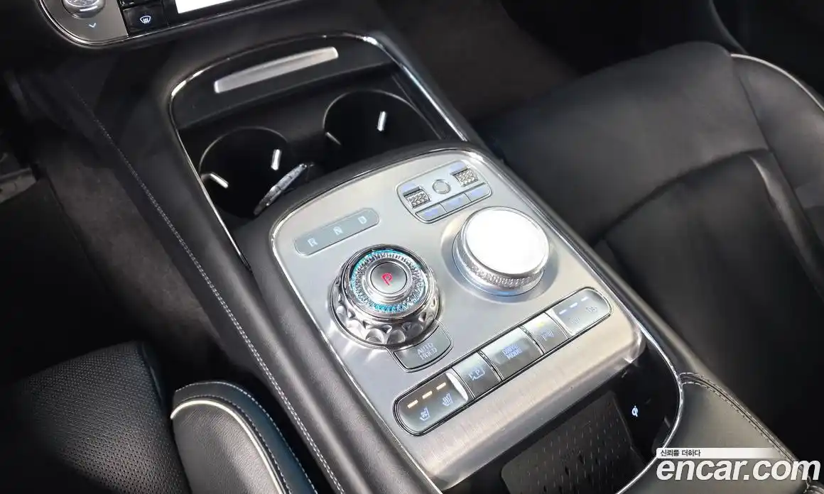 Genesis G90 2022 3.5 Автомат в Москве № 716857, фото 9