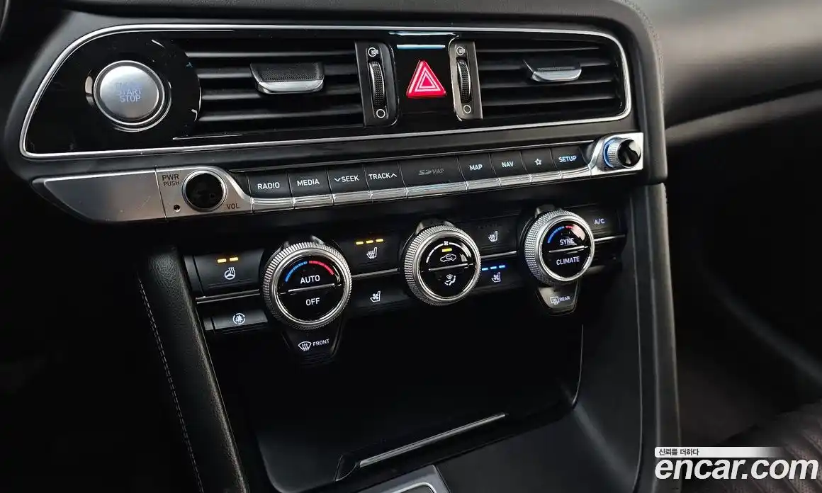 Genesis G70 2019 2.0 Автомат в Москве № 717003, фото 18