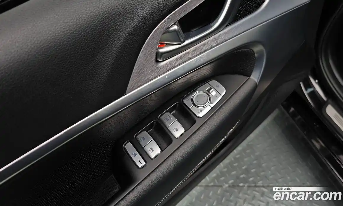 Genesis G70 2019 2.0 Автомат в Москве № 717003, фото 20