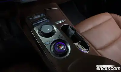 Genesis GV70 2021 2.5 Автомат в Москве № 717009, миниатюра 9