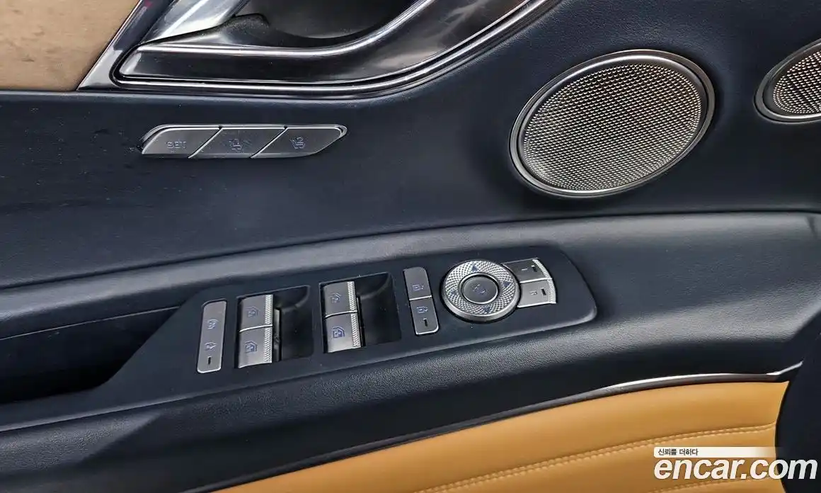 Genesis GV80 2020 3.0 Автомат в Москве № 717070, фото 14