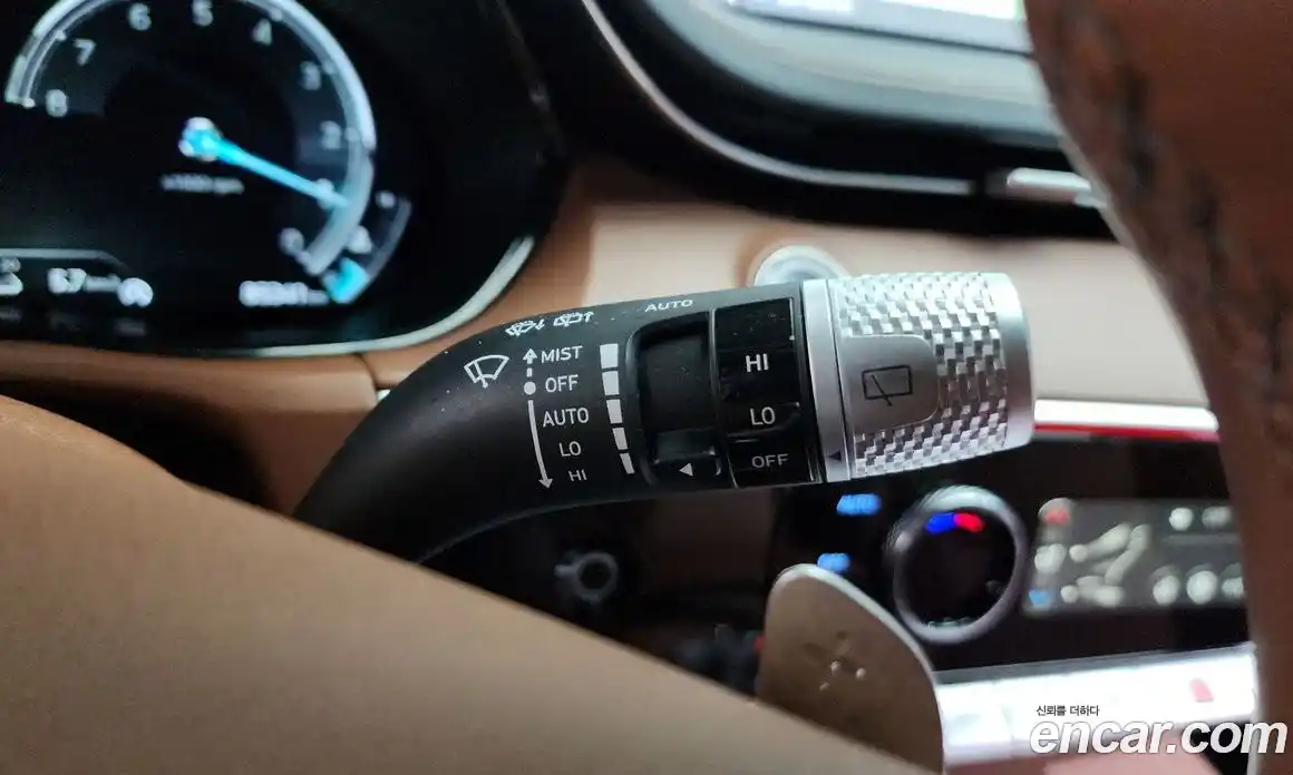 Genesis GV70 2022 2.5 Автомат в Москве № 717111, фото 14