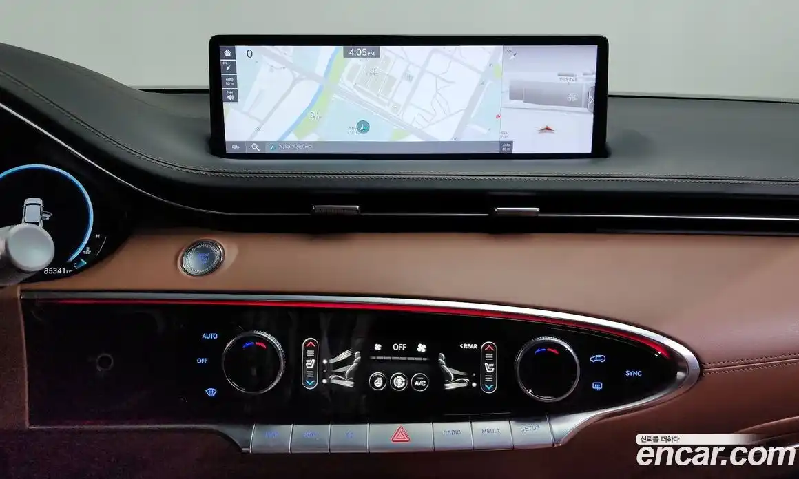 Genesis GV70 2022 2.5 Автомат в Москве № 717111, фото 15