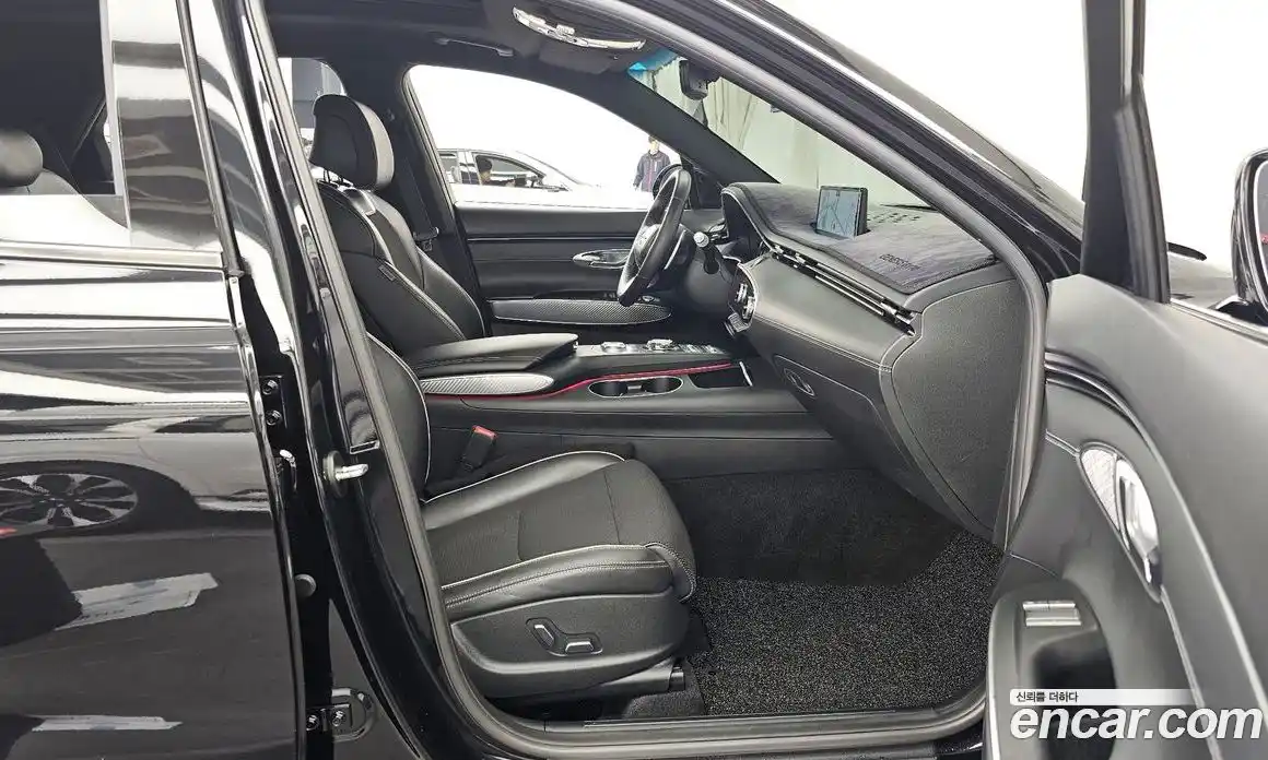 Genesis GV70 2021 2.5 Автомат в Москве № 717191, фото 11