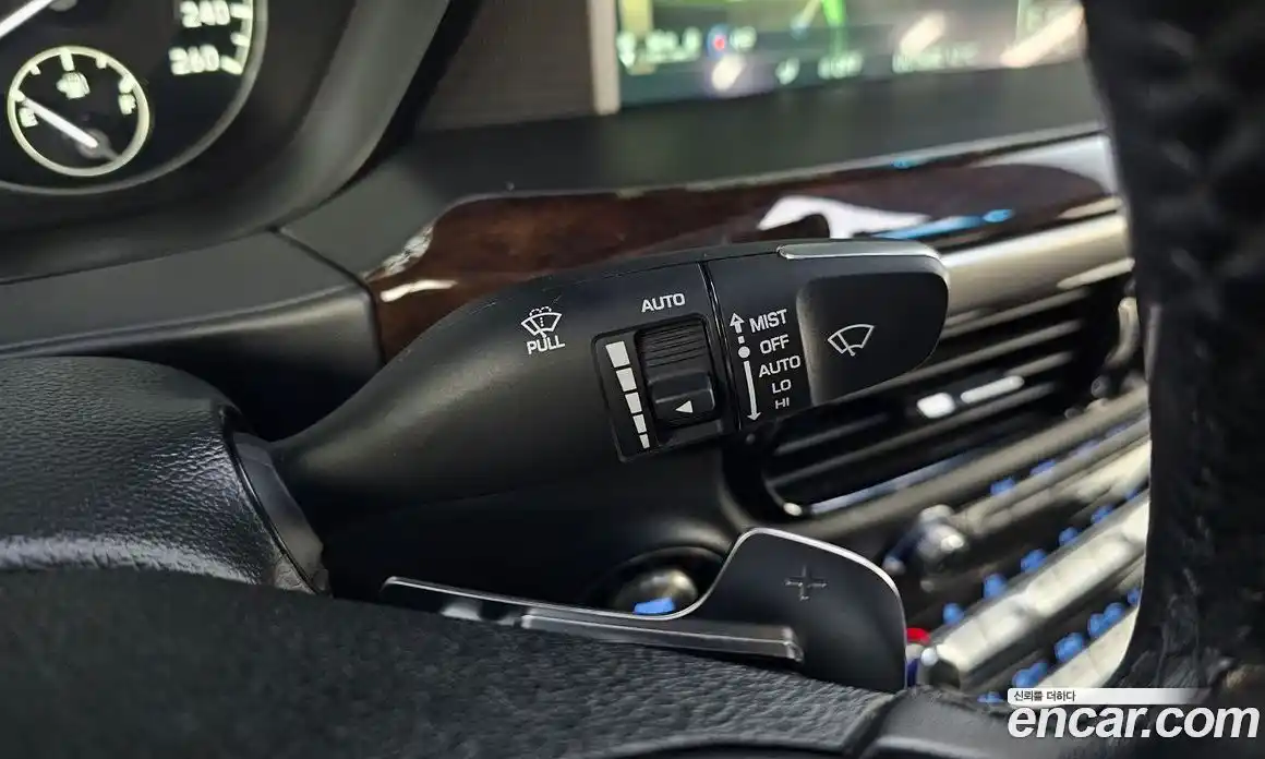 Genesis EQ900 2018 3.8 Автомат в Москве № 717258, фото 17